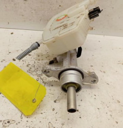 Maitre cylindre (freinage) RENAULT TRAFIC 3