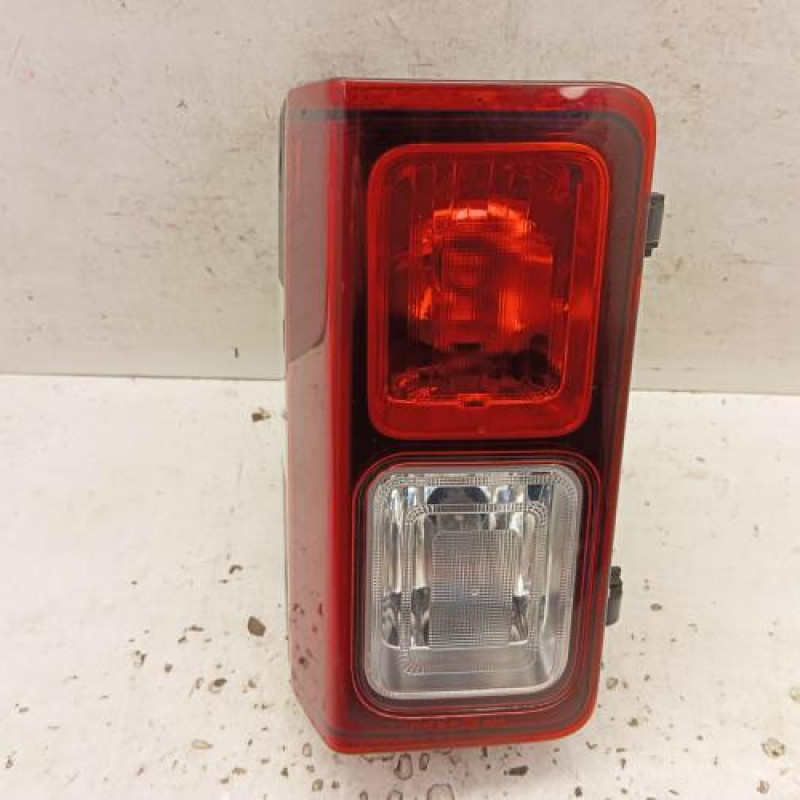 Feu arriere principal droit (feux) RENAULT TRAFIC 3