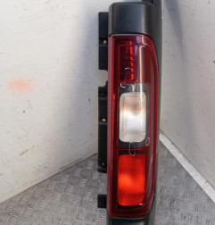 Feu de pare choc arriere droit RENAULT TRAFIC 3 Photo n°1
