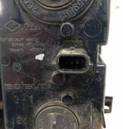 Feu de pare choc arriere gauche RENAULT TRAFIC 3 Photo n°3