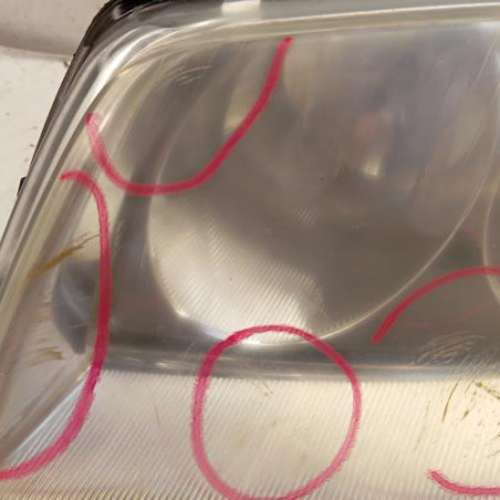 Optique avant principal gauche (feux)(phare) VOLKSWAGEN PASSAT 4