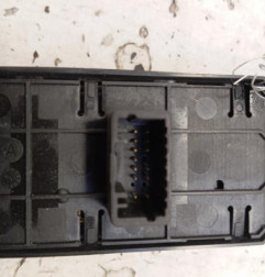 Interrupteur de leve vitre avant gauche RENAULT MEGANE 3 Photo n°3