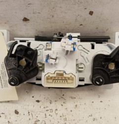 Commande chauffage DACIA SANDERO 2