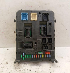 Boitier servitude moteur (BSM) PEUGEOT 5008 1 Photo n°1