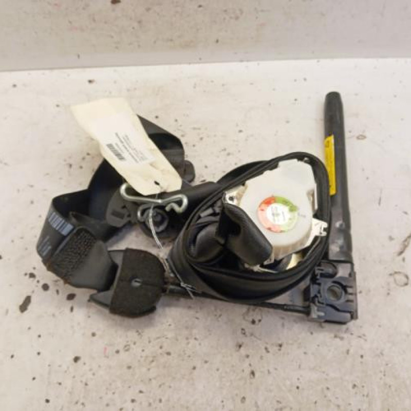 Ceinture avant gauche PEUGEOT 5008 1