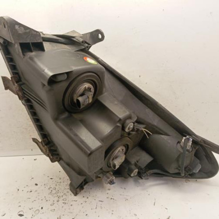 Optique avant principal droit (feux)(phare) TOYOTA COROLLA VERSO 2
