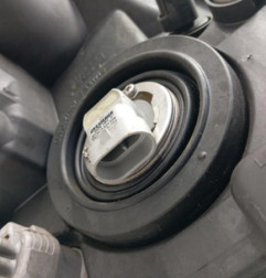 Optique avant principal gauche (feux)(phare) TOYOTA COROLLA VERSO 2 Photo n°4