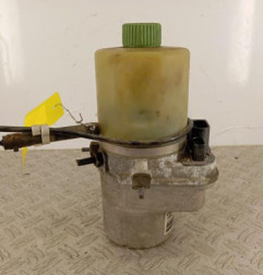 Pompe de direction VOLKSWAGEN POLO 5