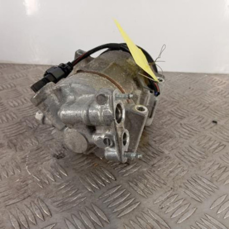 Compresseur clim PEUGEOT 5008 1