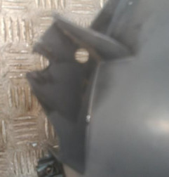 Pare boue avant droit PEUGEOT 5008 1