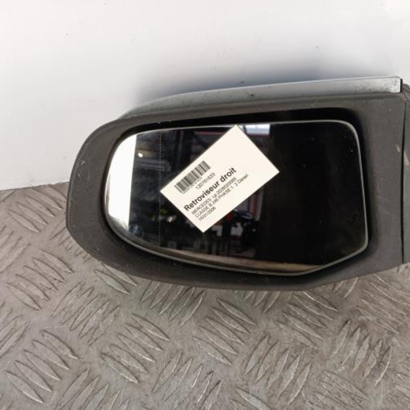 Retroviseur droit MERCEDES CLASSE B 245