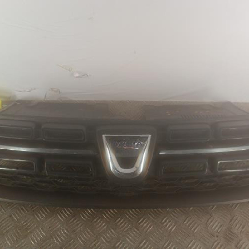 Calandre DACIA SANDERO 2