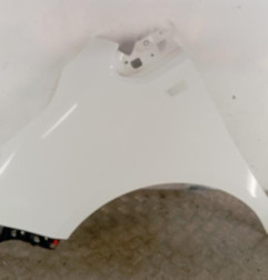 Aile avant gauche OPEL MERIVA B Photo n°1