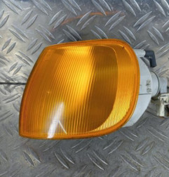 Optique avant secondaire gauche (feux)(clignotant) VOLKSWAGEN POLO 3 Photo n°1