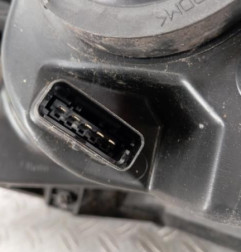 Optique avant principal droit (feux)(phare) RENAULT CLIO 3 Photo n°6