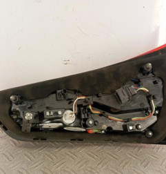 Feu arriere principal gauche (feux) AUDI A1 1 Photo n°4