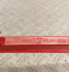 Feu arriere stop central AUDI A1 1 Photo n°4