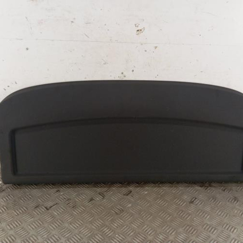 Plage arriere AUDI A1 1