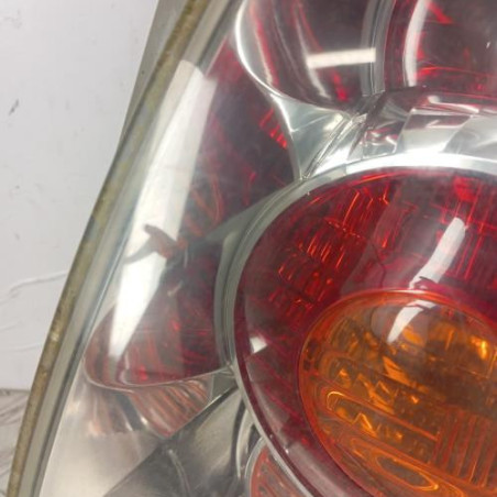 Feu arriere principal droit (feux) TOYOTA COROLLA VERSO 2
