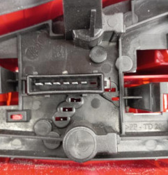 Feu arriere principal gauche (feux) PEUGEOT 106 Photo n°4