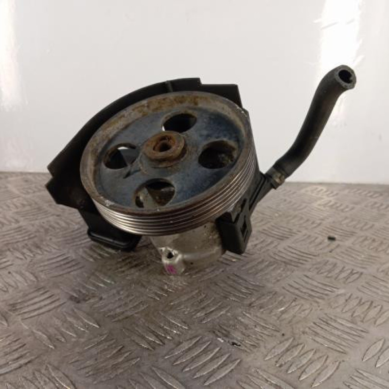 Pompe de direction PEUGEOT 206