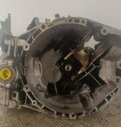 Boite de vitesses PEUGEOT 406 Photo n°1