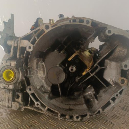 Boite de vitesses PEUGEOT 406 Photo n°1