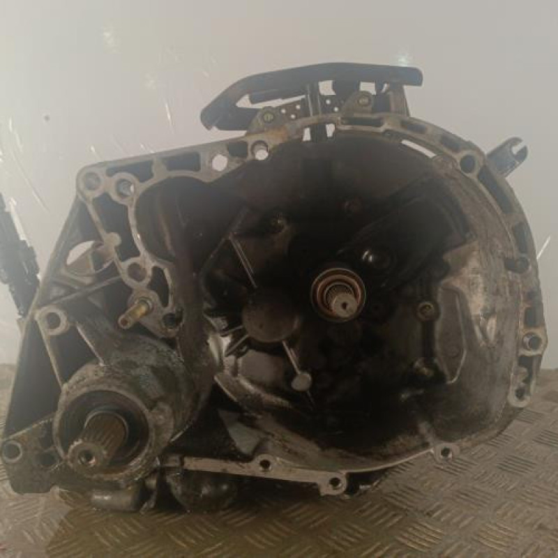 Boite de vitesses RENAULT CLIO 2