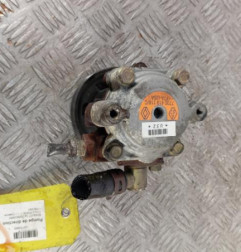 Pompe de direction RENAULT CLIO 2