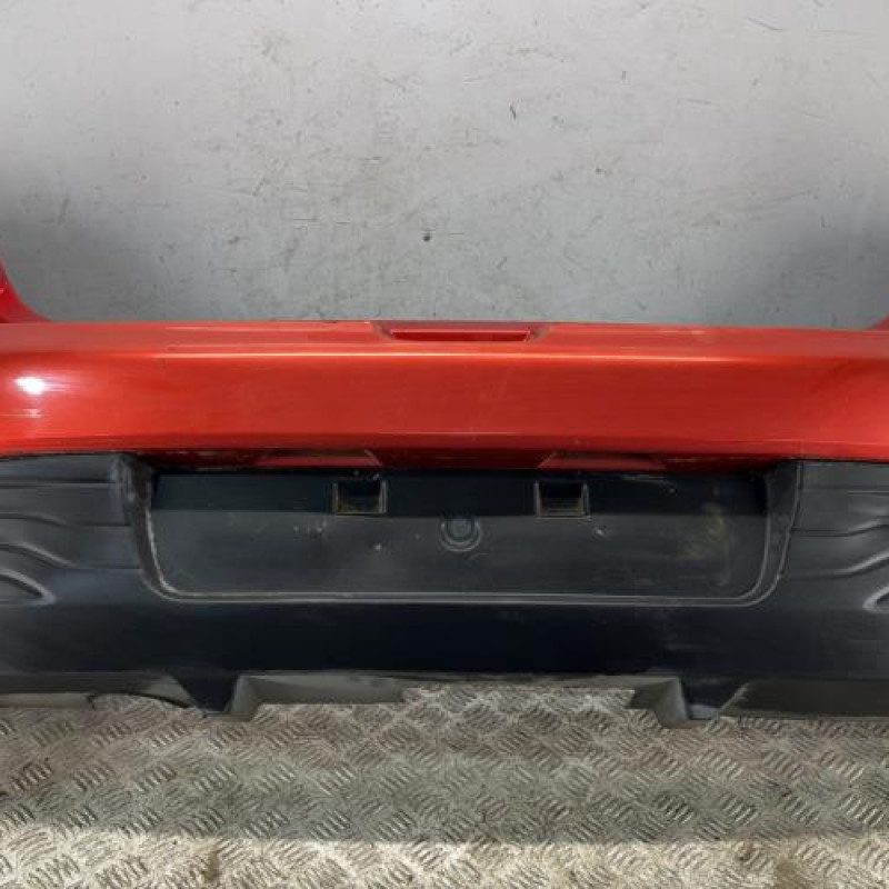 Pare choc arriere RENAULT CLIO 4