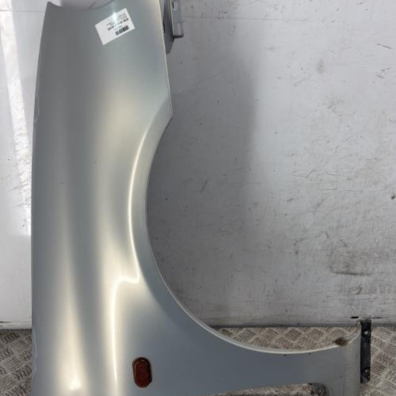 Aile avant droit RENAULT CLIO 2 Aile avant droit RENAULT CLIO 2