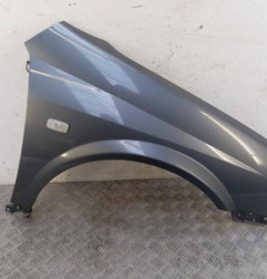 Aile avant droit NISSAN PRIMERA 4 Photo n°1