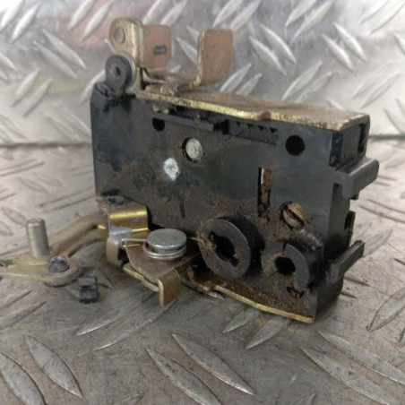 Serrure avant gauche PEUGEOT 106