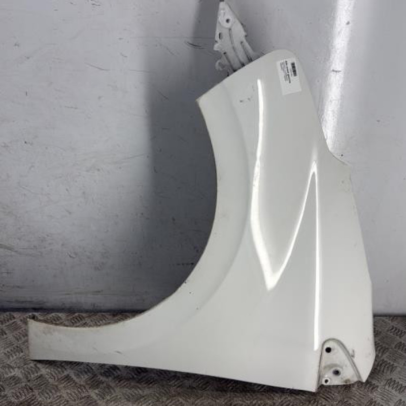 Aile avant gauche PEUGEOT 208 1