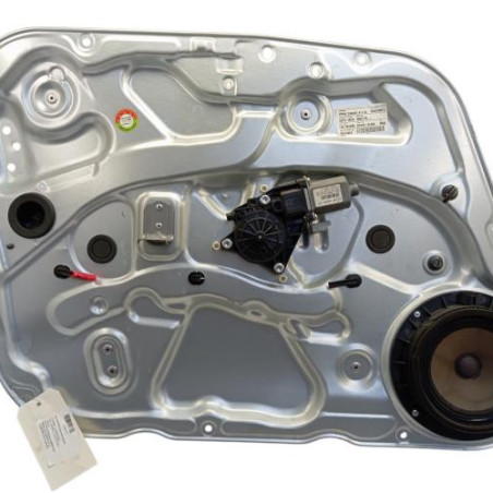 Leve vitre electrique avant gauche HYUNDAI I 30 1 Photo n°1