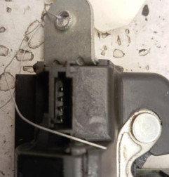 Serrure de hayon FIAT 500 2 Photo n°3