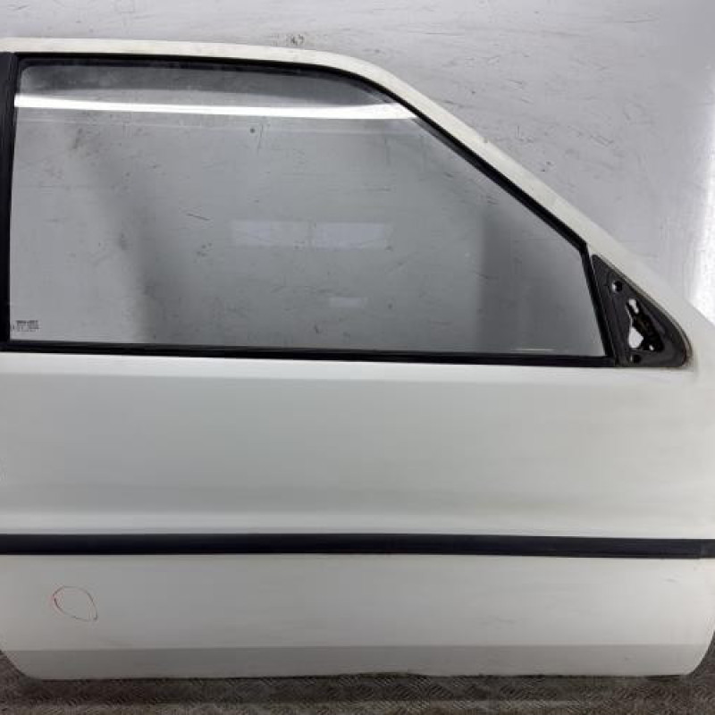 Porte avant droit PEUGEOT 106