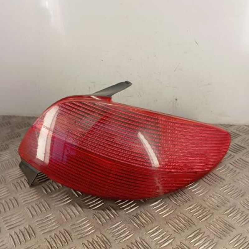 Feu arriere principal droit (feux) PEUGEOT 206