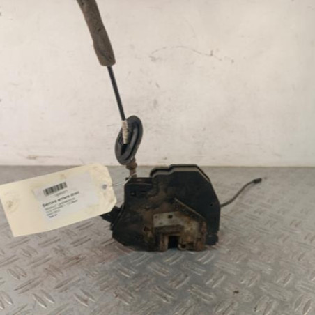 Serrure arriere droit RENAULT CLIO 4