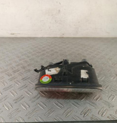 Feu de pare choc arriere gauche RENAULT TRAFIC 2