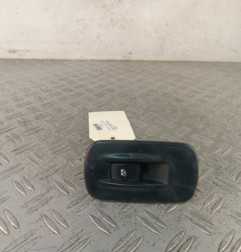 Interrupteur de leve vitre avant droit RENAULT TRAFIC 2 Photo n°1