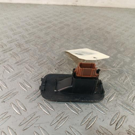 Interrupteur de leve vitre avant droit RENAULT TRAFIC 2