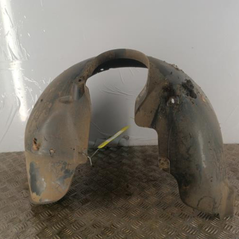 Pare boue avant droit VOLKSWAGEN UP Pare boue avant droit VOLKSWAGEN UP