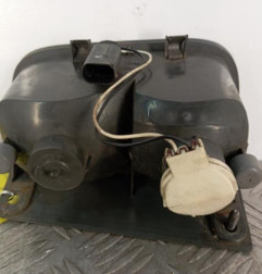 Feu de pare choc arriere droit RENAULT TRAFIC 2