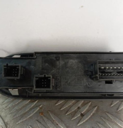Interrupteur de leve vitre arriere gauche PEUGEOT 508 1 SW