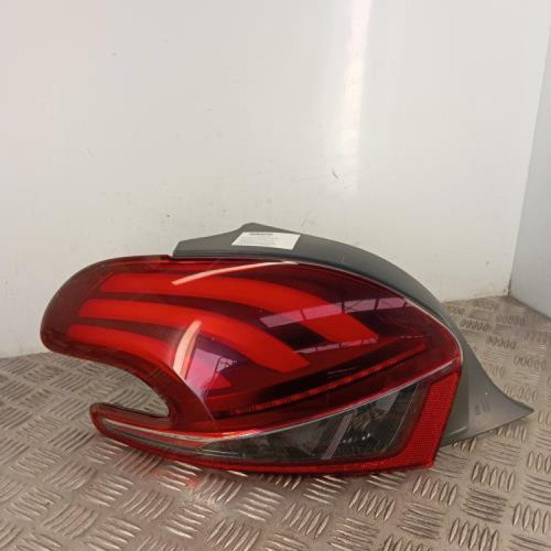Feu arriere principal gauche (feux) PEUGEOT 208 1