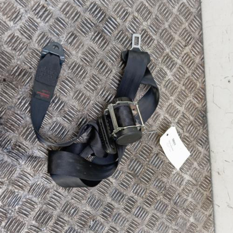 Ceinture arriere droit PEUGEOT 208 1 Ceinture arriere droit PEUGEOT 208 1