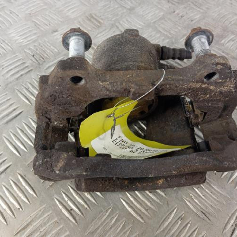 Etrier avant droit (freinage) FIAT FIORINO 3