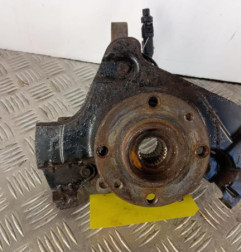 Moyeu avant droit FIAT FIORINO 3