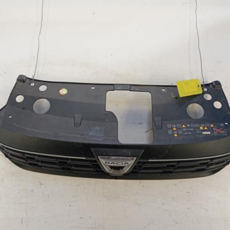 Calandre DACIA SANDERO 3
